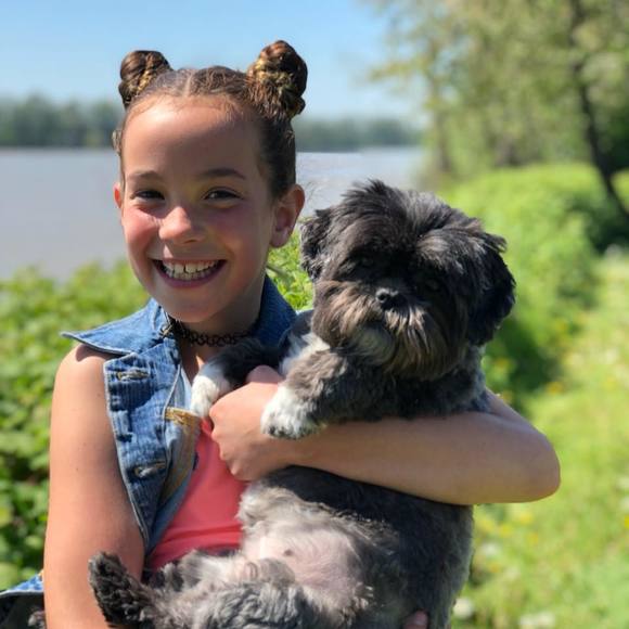 Meet your Posher, Leslie - Picture 1 of 1